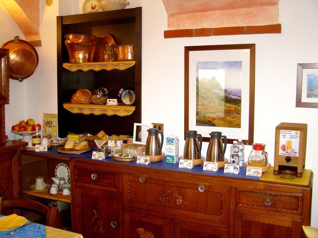 L'Antico Borgo Rooms Rental Caprie Exteriör bild