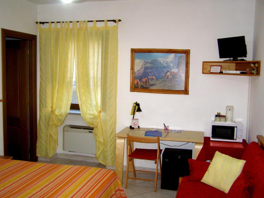 L'Antico Borgo Rooms Rental Caprie Rum bild